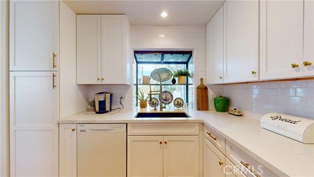 1150 W Capitol 18, San Pedro (los Angeles), CA 90732