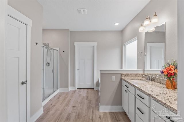 10992 Coues Dr, Pensacola, FL 32526