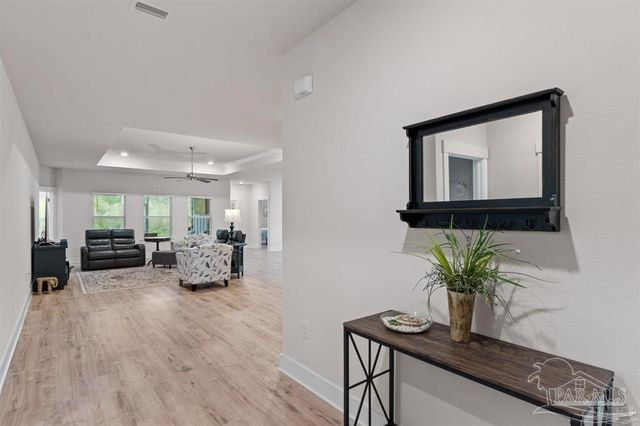 10992 Coues Dr, Pensacola, FL 32526