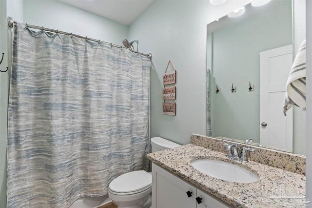 10992 Coues Dr, Pensacola, FL 32526