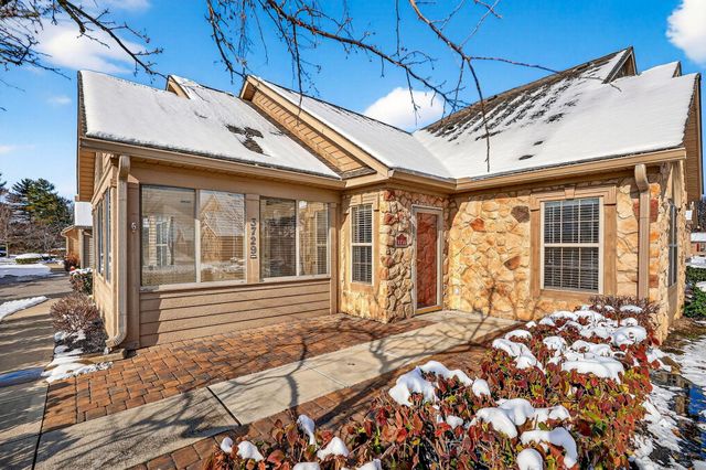 3731 Stoneway Point, Powell, OH 43065