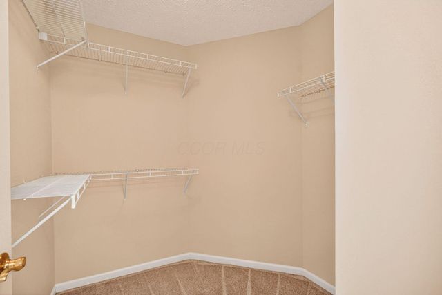 3731 Stoneway Point, Powell, OH 43065