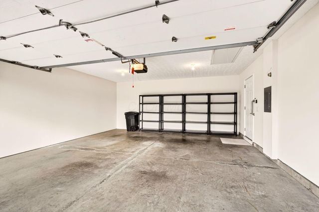 3731 Stoneway Point, Powell, OH 43065