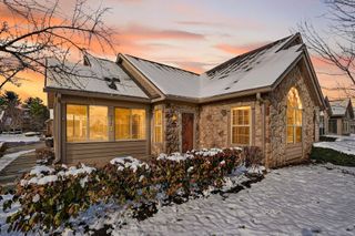 3731 Stoneway Point, Powell, OH 43065