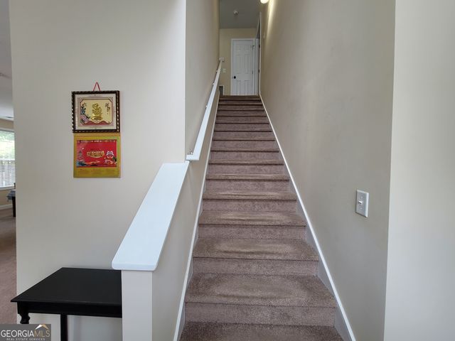 180 Oakland Hills Way, Lawrenceville, GA 30044