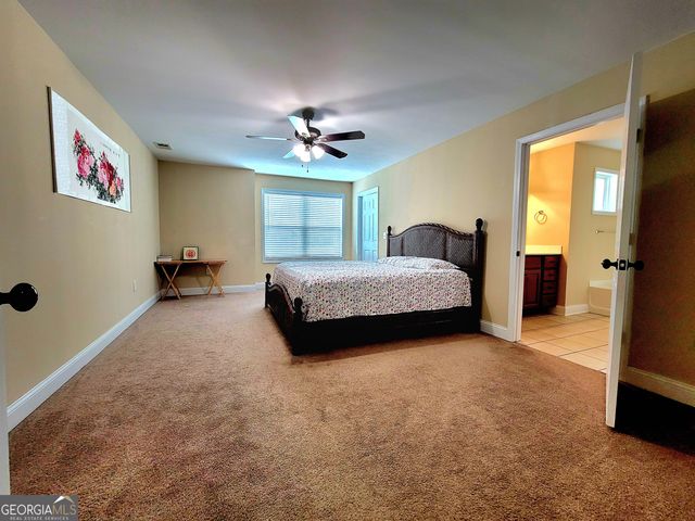 180 Oakland Hills Way, Lawrenceville, GA 30044
