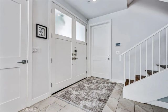 1074 7th, Hermosa Beach, CA 90254