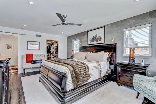 1074 7th, Hermosa Beach, CA 90254