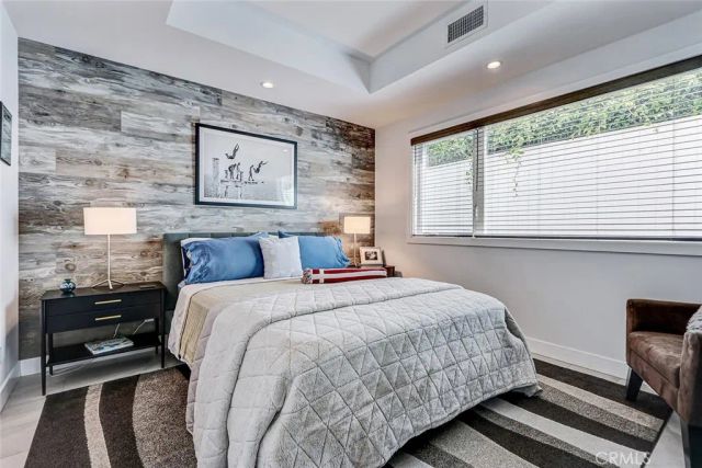 1074 7th, Hermosa Beach, CA 90254