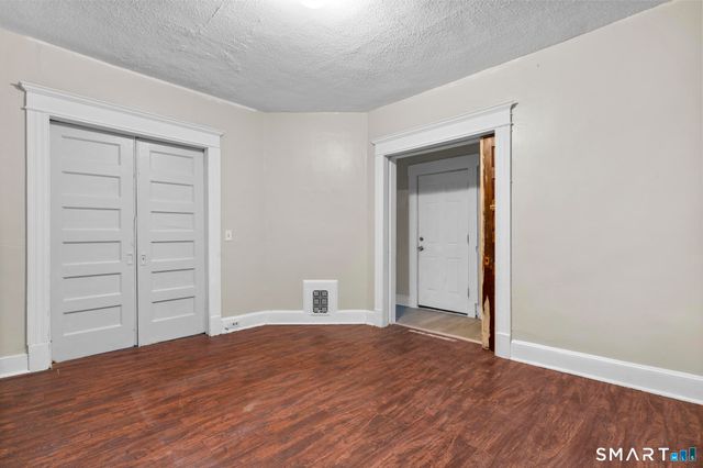 37 Plaza Avenue, Waterbury, CT 06710