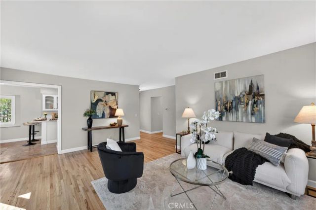 2225 E Grove Avenue, Orange, CA 92867