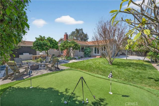 2225 E Grove Avenue, Orange, CA 92867