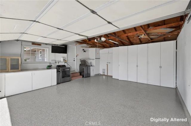 2225 E Grove Avenue, Orange, CA 92867