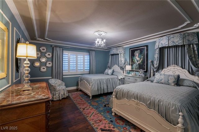 2030 Mohigan Way, Las Vegas, NV 89169