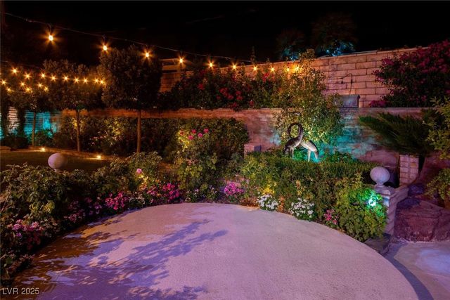 2030 Mohigan Way, Las Vegas, NV 89169