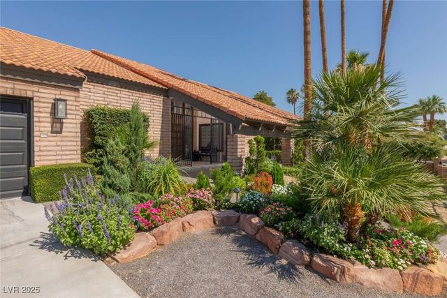 2030 Mohigan Way, Las Vegas, NV 89169