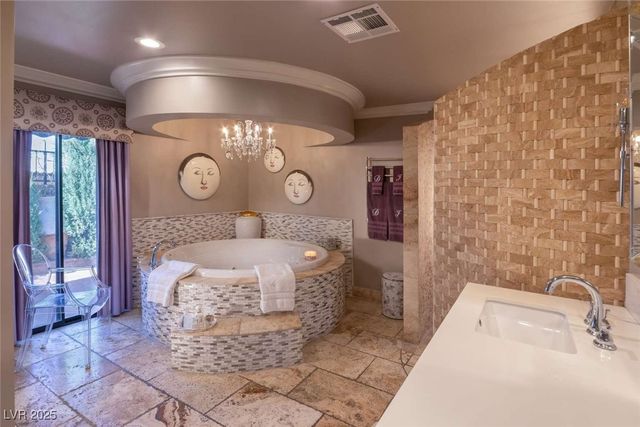 2030 Mohigan Way, Las Vegas, NV 89169