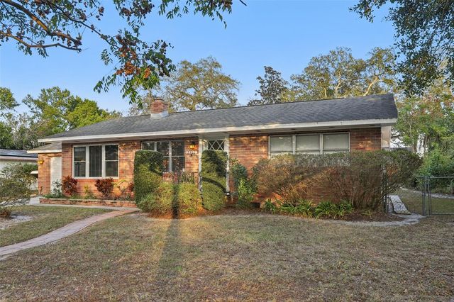 9403 N EDISON AVENUE, Tampa, FL 33612