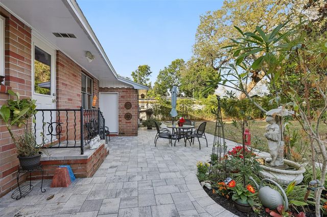 9403 N EDISON AVENUE, Tampa, FL 33612