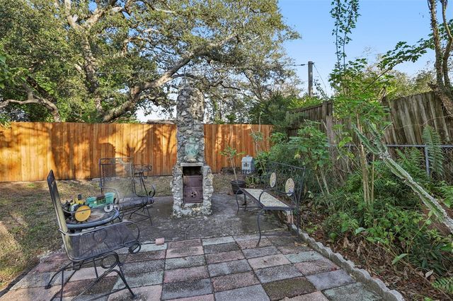 9403 N EDISON AVENUE, Tampa, FL 33612