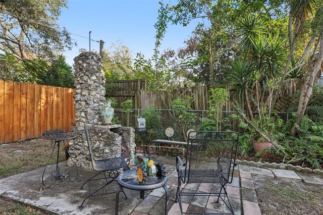 9403 N EDISON AVENUE, Tampa, FL 33612