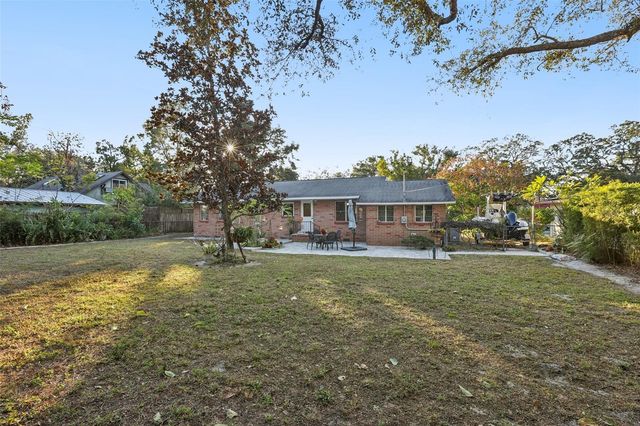 9403 N EDISON AVENUE, Tampa, FL 33612