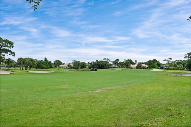 5341 SE Burning Tree Circle, Stuart, FL 34997