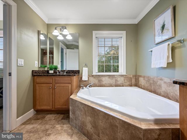 22462 DINAH PL, Leesburg, VA 20175