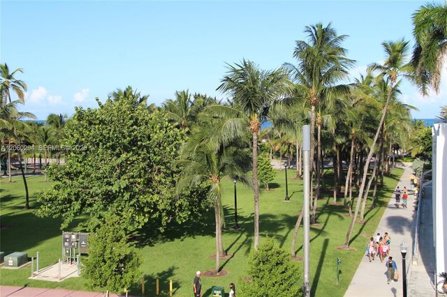 158 Ocean Drive 206, Miami Beach, FL 33139