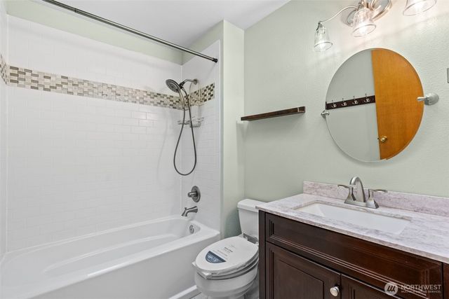 11805 122nd Avenue Ct E, Puyallup, WA 98374