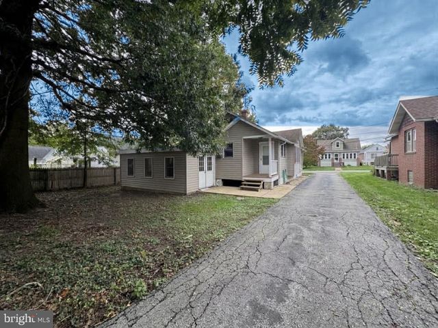 9 SILVIEW AVE, Wilmington, DE 19804