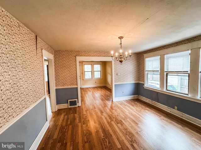 9 SILVIEW AVE, Wilmington, DE 19804