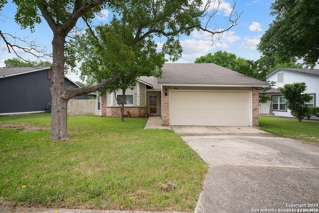 9844 FORTUNE RIDGE DR, Converse, TX 78109