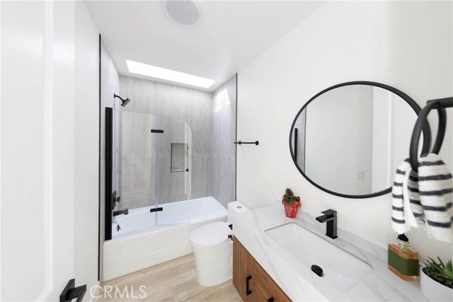 4001 Warner, Huntington Beach, CA 92649