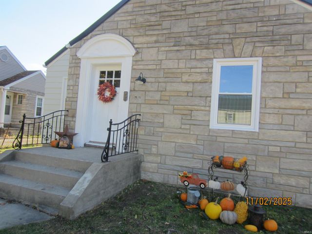 1515 W 4th Street, Marion, IN 46952