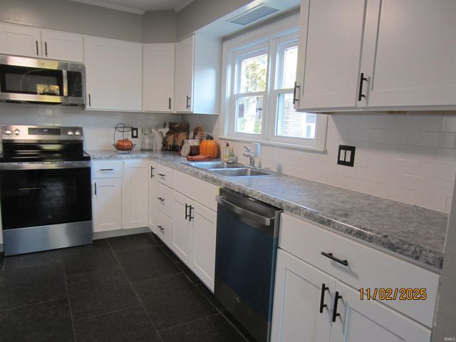 1515 W 4th Street, Marion, IN 46952