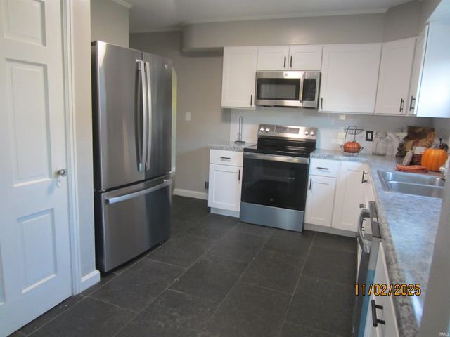 1515 W 4th Street, Marion, IN 46952