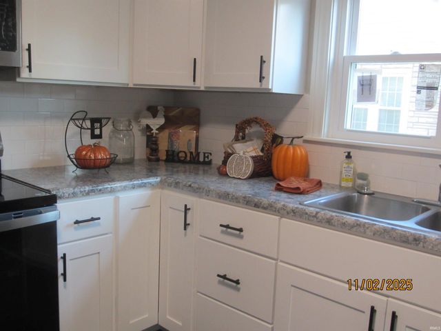 1515 W 4th Street, Marion, IN 46952