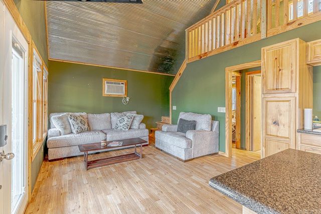 1815 Stubblefield Rd, Pocahontas, AR 72455