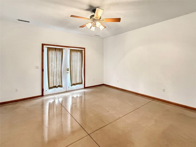 15368 Newbold Street, Indianola, IA 50125