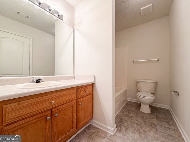 10543 Crabtree Drive, Jonesboro, GA 30238