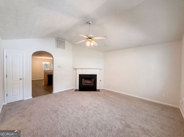 10543 Crabtree Drive, Jonesboro, GA 30238
