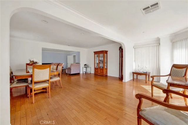 1318 N Alexandria Avenue, Los Angeles, CA 90027