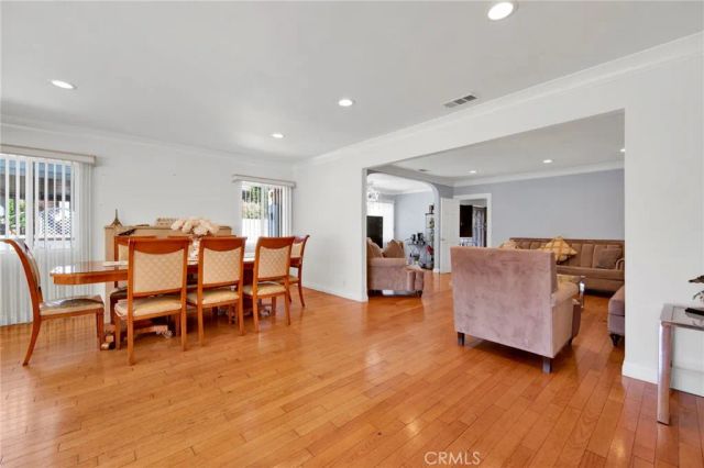 1318 N Alexandria Avenue, Los Angeles, CA 90027