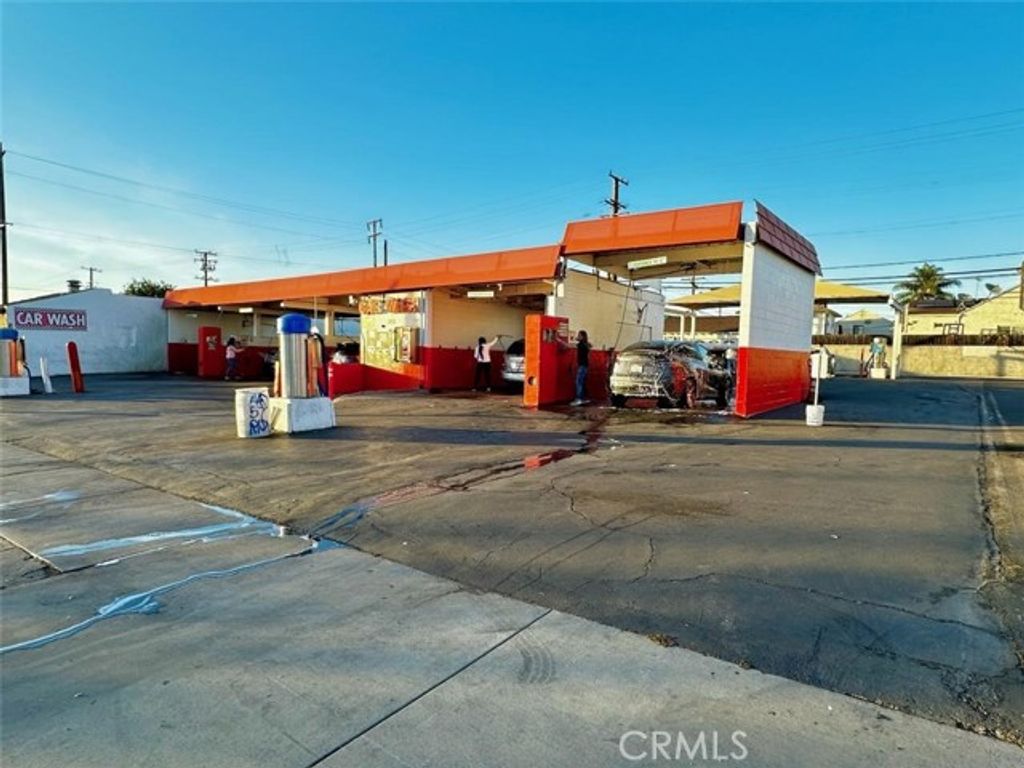 2013 W Valley Boulevard, Alhambra, CA 91803