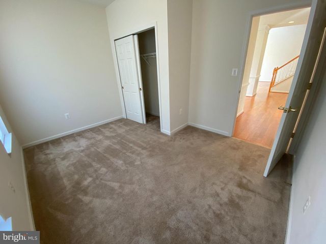 1012 MAUREEN DR, Fredericksburg, VA 22401