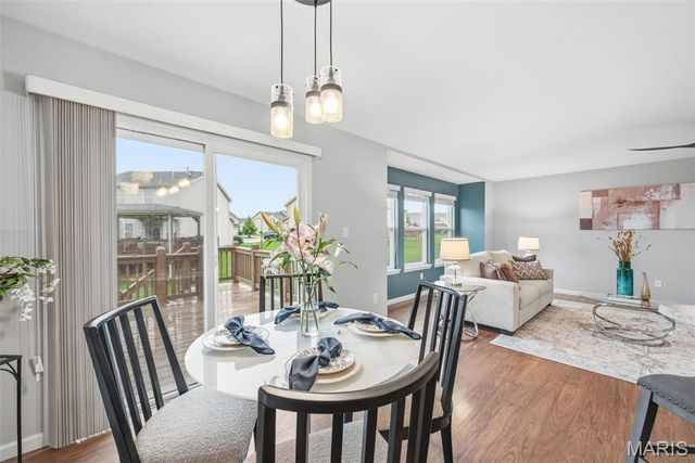 2113 Maple Glen Court, St Peters, MO 63376