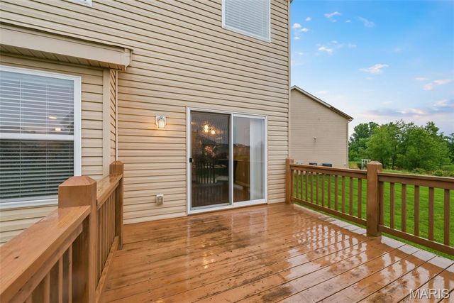 2113 Maple Glen Court, St Peters, MO 63376