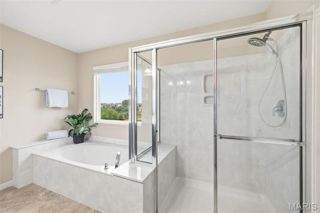 2113 Maple Glen Court, St Peters, MO 63376
