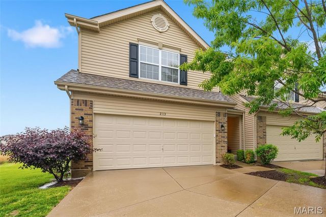2113 Maple Glen Court, St Peters, MO 63376